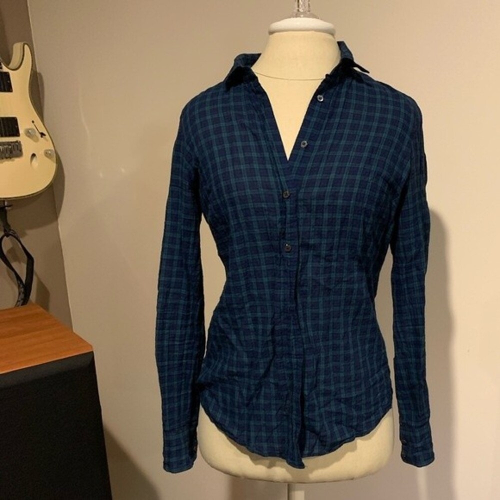 J Crew extra small button down. Lightweight in a blue and green plaid.